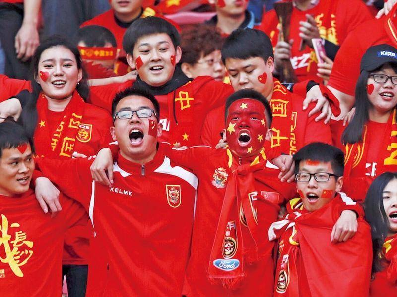 第一名球员是托马斯，他在阿森纳的出场次数逐渐较少，本赛季仅在英超中出场4次。